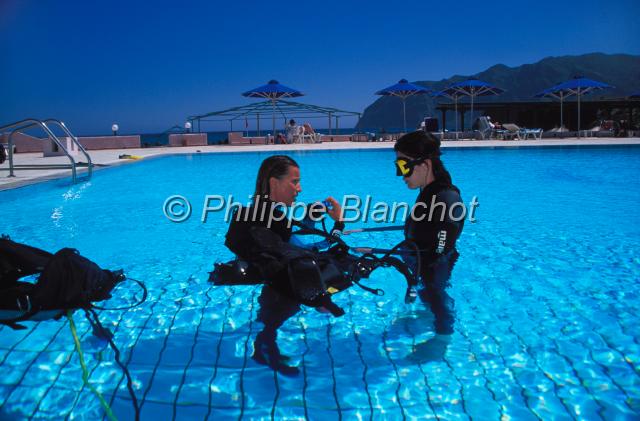 crete 18.JPG - Cours de plongée en piscineClub le MoklosCrète
